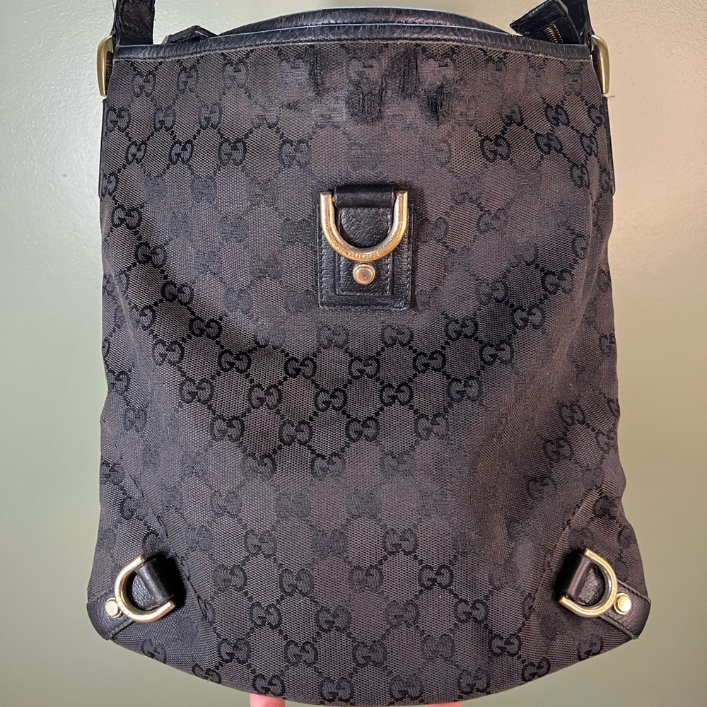 Gucci Abbey Canvas Crossbody - Picture 3 of 17